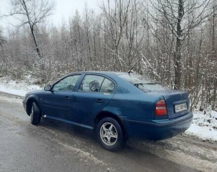 Зеленый Шкода Октавия, объемом двигателя 1.78 л и пробегом 360 тыс. км за 2400 $, фото 3 на Automoto.ua