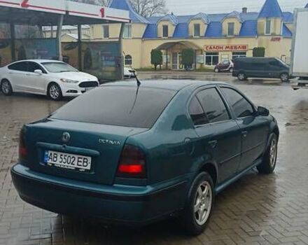 Зеленый Шкода Октавия, объемом двигателя 1.6 л и пробегом 400 тыс. км за 2900 $, фото 3 на Automoto.ua