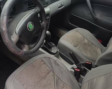 Зеленый Шкода Октавия, объемом двигателя 1.6 л и пробегом 400 тыс. км за 2900 $, фото 7 на Automoto.ua