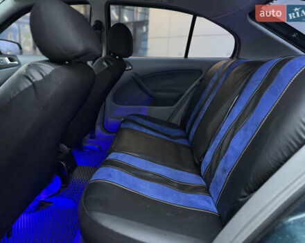 Зелений Шкода Октавія, об'ємом двигуна 1.6 л та пробігом 290 тис. км за 3990 $, фото 8 на Automoto.ua