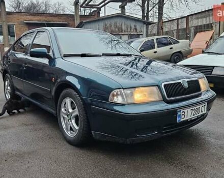 Зеленый Шкода Октавия, объемом двигателя 1.78 л и пробегом 557 тыс. км за 3650 $, фото 6 на Automoto.ua