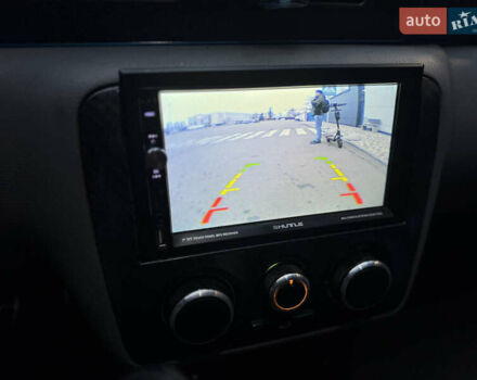 Зелений Шкода Октавія, об'ємом двигуна 1.6 л та пробігом 290 тис. км за 3990 $, фото 12 на Automoto.ua