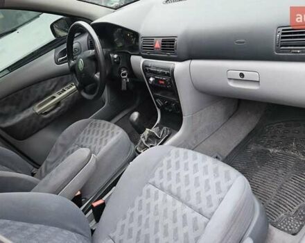 Зеленый Шкода Октавия, объемом двигателя 1.78 л и пробегом 557 тыс. км за 3650 $, фото 2 на Automoto.ua