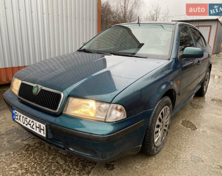 Зеленый Шкода Октавия, объемом двигателя 1.6 л и пробегом 290 тыс. км за 2950 $, фото 12 на Automoto.ua