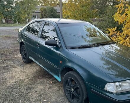 Зеленый Шкода Октавия, объемом двигателя 1.6 л и пробегом 531 тыс. км за 2500 $, фото 2 на Automoto.ua