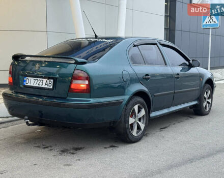 Зелений Шкода Октавія, об'ємом двигуна 1.6 л та пробігом 290 тис. км за 3990 $, фото 3 на Automoto.ua