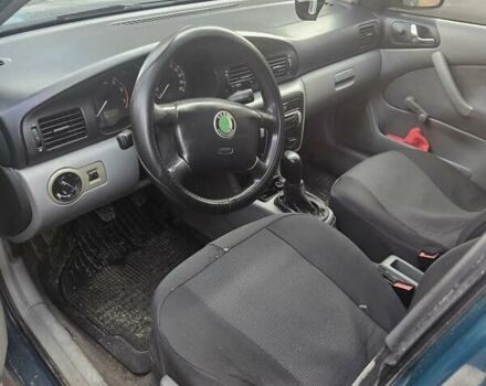 Зелений Шкода Октавія, об'ємом двигуна 1.6 л та пробігом 475 тис. км за 2300 $, фото 3 на Automoto.ua