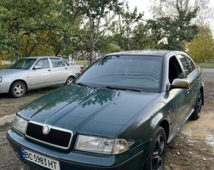 Зеленый Шкода Октавия, объемом двигателя 1.6 л и пробегом 531 тыс. км за 2500 $, фото 1 на Automoto.ua