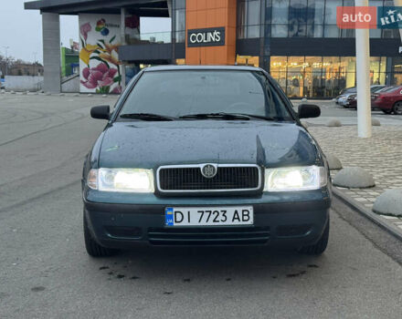 Зелений Шкода Октавія, об'ємом двигуна 1.6 л та пробігом 290 тис. км за 3990 $, фото 1 на Automoto.ua