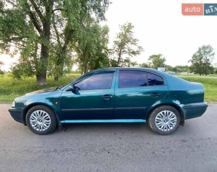 Зеленый Шкода Октавия, объемом двигателя 1.8 л и пробегом 334 тыс. км за 4250 $, фото 5 на Automoto.ua