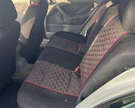 Зелений Шкода Октавія, об'ємом двигуна 2 л та пробігом 390 тис. км за 2800 $, фото 6 на Automoto.ua