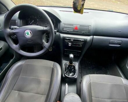 Зеленый Шкода Октавия, объемом двигателя 2 л и пробегом 300 тыс. км за 4300 $, фото 9 на Automoto.ua