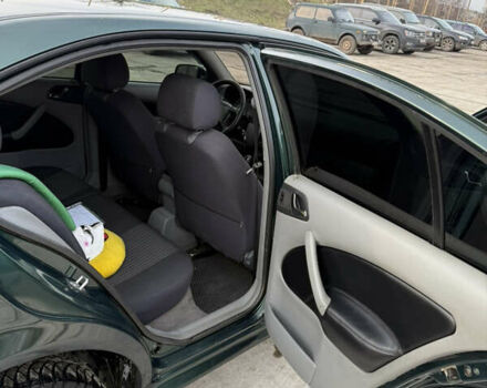 Зеленый Шкода Октавия, объемом двигателя 1.98 л и пробегом 235 тыс. км за 4700 $, фото 7 на Automoto.ua