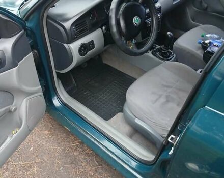 Зеленый Шкода Октавия, объемом двигателя 1.6 л и пробегом 386 тыс. км за 2299 $, фото 12 на Automoto.ua