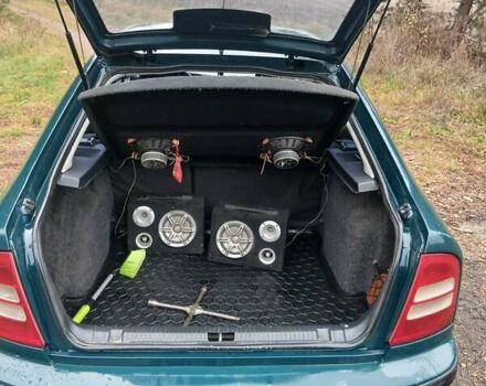 Зеленый Шкода Октавия, объемом двигателя 1.6 л и пробегом 386 тыс. км за 2299 $, фото 14 на Automoto.ua