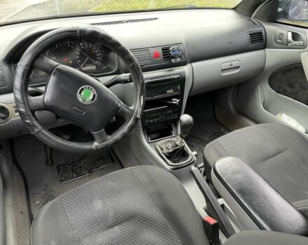 Зеленый Шкода Октавия, объемом двигателя 1.8 л и пробегом 245 тыс. км за 3100 $, фото 5 на Automoto.ua