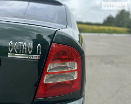 Зеленый Шкода Октавия, объемом двигателя 1.6 л и пробегом 290 тыс. км за 3750 $, фото 12 на Automoto.ua