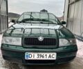 Зеленый Шкода Октавия, объемом двигателя 1.6 л и пробегом 390 тыс. км за 3600 $, фото 1 на Automoto.ua