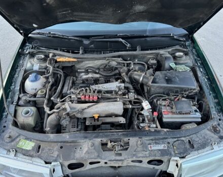 Зеленый Шкода Октавия, объемом двигателя 1.8 л и пробегом 328 тыс. км за 3000 $, фото 7 на Automoto.ua