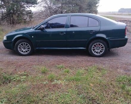 Зеленый Шкода Октавия, объемом двигателя 1.6 л и пробегом 386 тыс. км за 2299 $, фото 2 на Automoto.ua