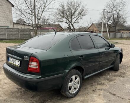 Зеленый Шкода Октавия, объемом двигателя 2 л и пробегом 250 тыс. км за 3800 $, фото 4 на Automoto.ua