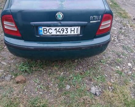 Зеленый Шкода Октавия, объемом двигателя 1.6 л и пробегом 386 тыс. км за 2299 $, фото 5 на Automoto.ua