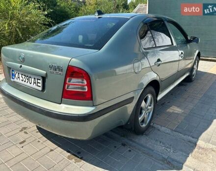 Зеленый Шкода Октавия, объемом двигателя 1.78 л и пробегом 290 тыс. км за 4000 $, фото 3 на Automoto.ua