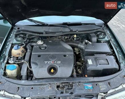 Зеленый Шкода Октавия, объемом двигателя 1.9 л и пробегом 328 тыс. км за 4450 $, фото 21 на Automoto.ua