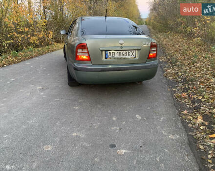 Зеленый Шкода Октавия, объемом двигателя 1.6 л и пробегом 290 тыс. км за 3750 $, фото 3 на Automoto.ua