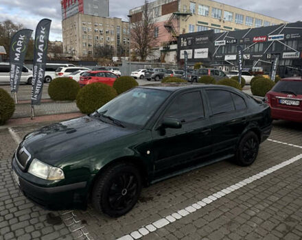 Шкода Октавия 2001 в Львове на Automoto.ua Зеленый Шкода Октавия, объемом двигателя 1.9 л и пробегом 429 тыс. км за 3300 $, фото 4 на Automoto.ua
