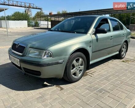 Зеленый Шкода Октавия, объемом двигателя 1.78 л и пробегом 290 тыс. км за 4000 $, фото 7 на Automoto.ua