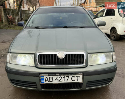 Зелений Шкода Октавія, об'ємом двигуна 1.6 л та пробігом 275 тис. км за 2999 $, фото 2 на Automoto.ua