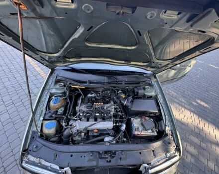 Зеленый Шкода Октавия, объемом двигателя 1.8 л и пробегом 300 тыс. км за 4600 $, фото 16 на Automoto.ua