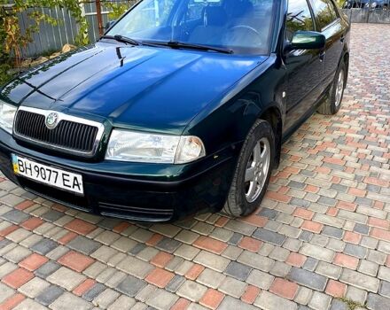 Зеленый Шкода Октавия, объемом двигателя 1.8 л и пробегом 230 тыс. км за 3900 $, фото 1 на Automoto.ua