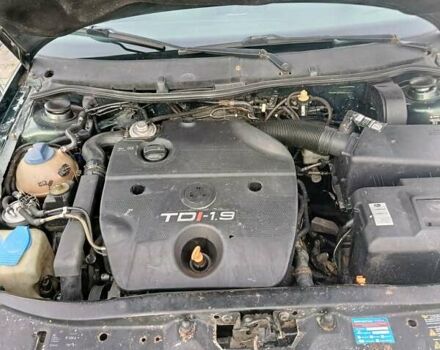 Зеленый Шкода Октавия, объемом двигателя 1.9 л и пробегом 328 тыс. км за 4600 $, фото 15 на Automoto.ua