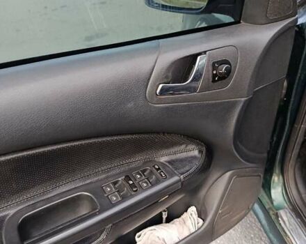 Зеленый Шкода Октавия, объемом двигателя 1.6 л и пробегом 445 тыс. км за 3500 $, фото 1 на Automoto.ua