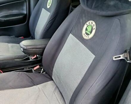 Зеленый Шкода Октавия, объемом двигателя 1.6 л и пробегом 445 тыс. км за 3500 $, фото 4 на Automoto.ua