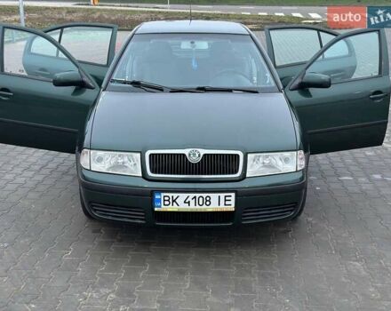 Зеленый Шкода Октавия, объемом двигателя 1.9 л и пробегом 328 тыс. км за 4450 $, фото 4 на Automoto.ua