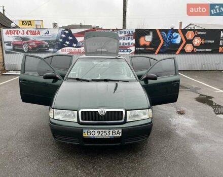 Зелений Шкода Октавія, об'ємом двигуна 1.6 л та пробігом 333 тис. км за 3200 $, фото 12 на Automoto.ua