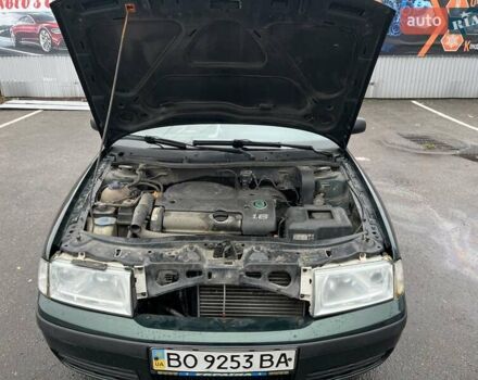 Зелений Шкода Октавія, об'ємом двигуна 1.6 л та пробігом 333 тис. км за 3200 $, фото 23 на Automoto.ua