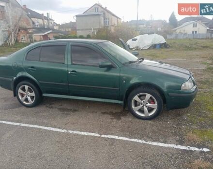 Зеленый Шкода Октавия, объемом двигателя 2 л и пробегом 340 тыс. км за 3000 $, фото 3 на Automoto.ua