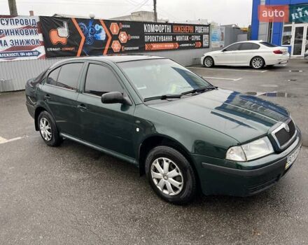 Зелений Шкода Октавія, об'ємом двигуна 1.6 л та пробігом 333 тис. км за 3200 $, фото 11 на Automoto.ua
