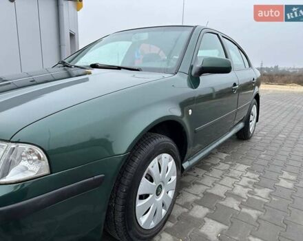 Зеленый Шкода Октавия, объемом двигателя 1.9 л и пробегом 328 тыс. км за 4450 $, фото 2 на Automoto.ua