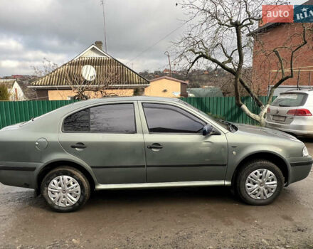 Зелений Шкода Октавія, об'ємом двигуна 1.6 л та пробігом 275 тис. км за 2999 $, фото 4 на Automoto.ua