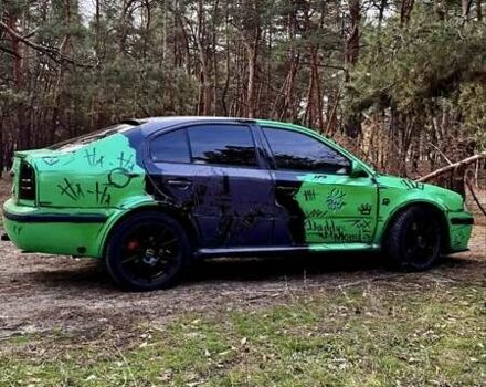 Зеленый Шкода Октавия, объемом двигателя 1.8 л и пробегом 345 тыс. км за 6000 $, фото 17 на Automoto.ua