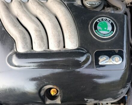 Зелений Шкода Октавія, об'ємом двигуна 2 л та пробігом 259 тис. км за 4200 $, фото 8 на Automoto.ua