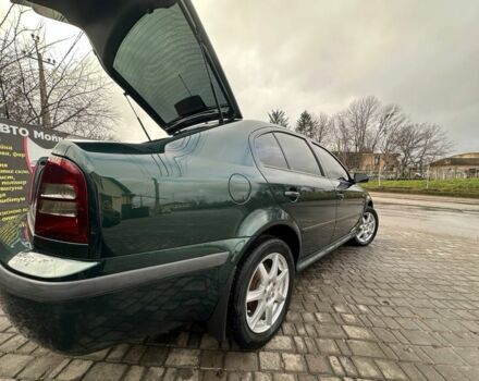 Зеленый Шкода Октавия, объемом двигателя 1.6 л и пробегом 121 тыс. км за 5500 $, фото 1 на Automoto.ua