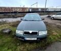 Зелений Шкода Октавія, об'ємом двигуна 1.6 л та пробігом 300 тис. км за 2600 $, фото 2 на Automoto.ua