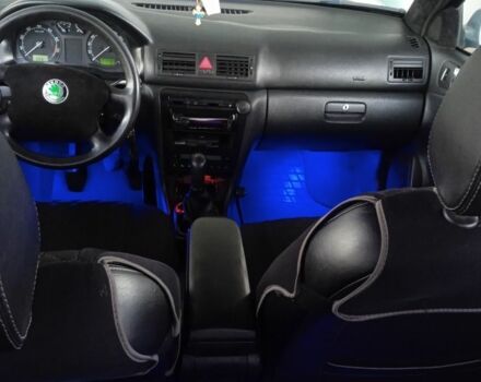 Зеленый Шкода Октавия, объемом двигателя 1.6 л и пробегом 370 тыс. км за 3800 $, фото 9 на Automoto.ua