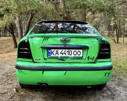 Зеленый Шкода Октавия, объемом двигателя 1.8 л и пробегом 345 тыс. км за 6000 $, фото 2 на Automoto.ua